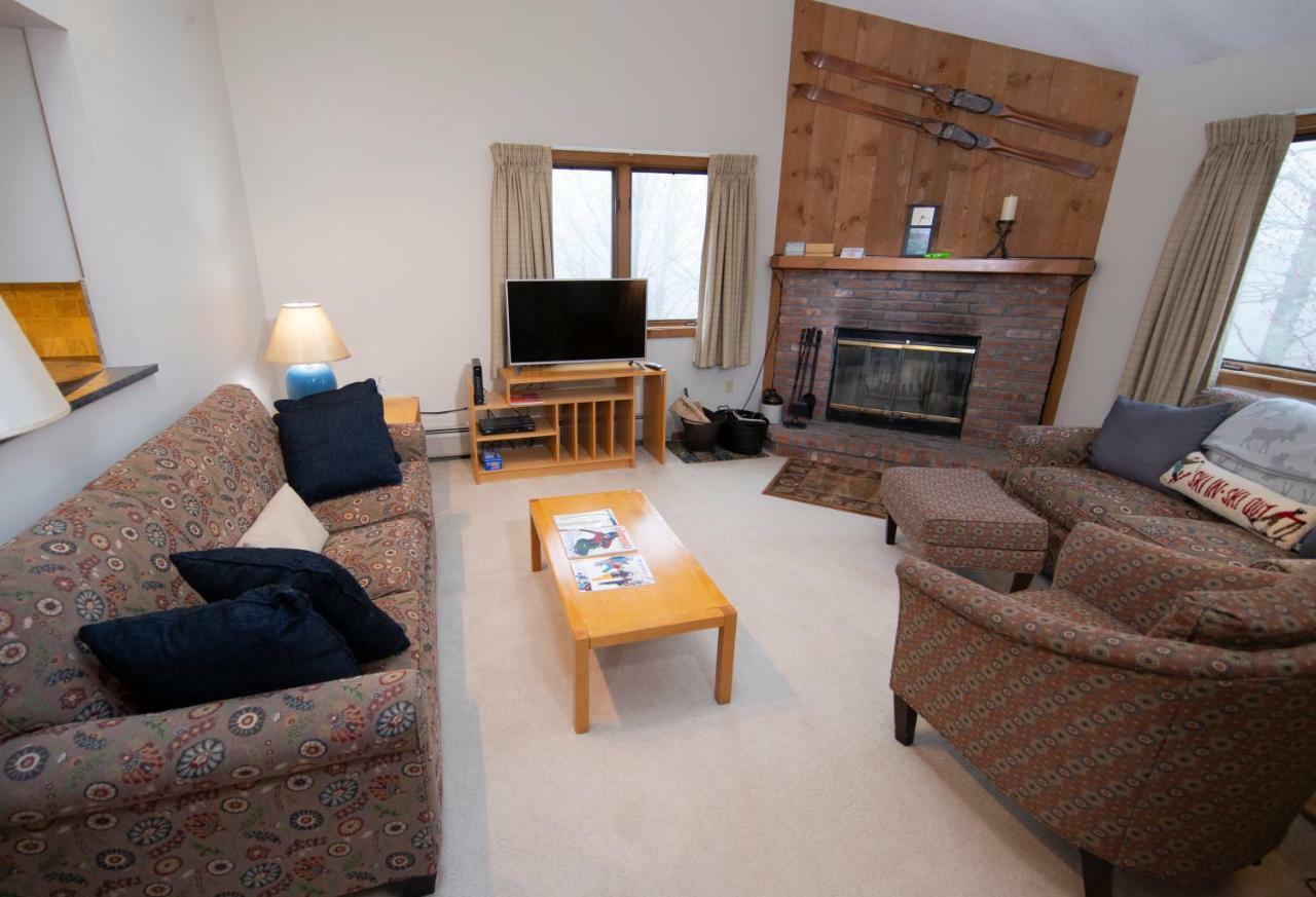 לדלו Okemo Mountain Lodging מראה חיצוני תמונה