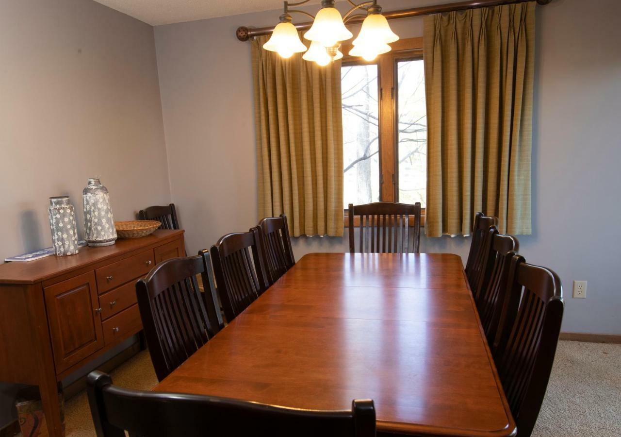 לדלו Okemo Mountain Lodging מראה חיצוני תמונה